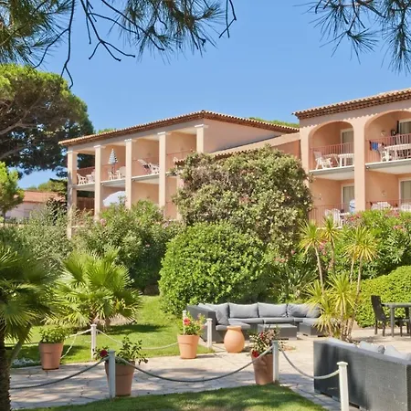 La Pinede 2/3p 6/7 Appartement *