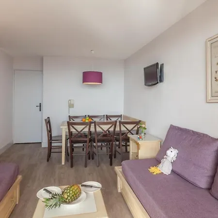 Appartement La Pinede 2/3p 6/7 Hyères